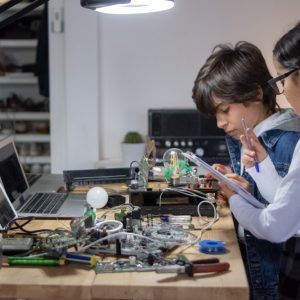 Artificial Intelligence Foundations: Thinking Machines Course