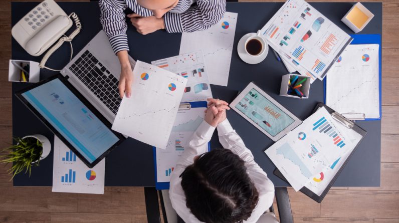 Sales Management Process: Strategies, Steps, and Best Practices